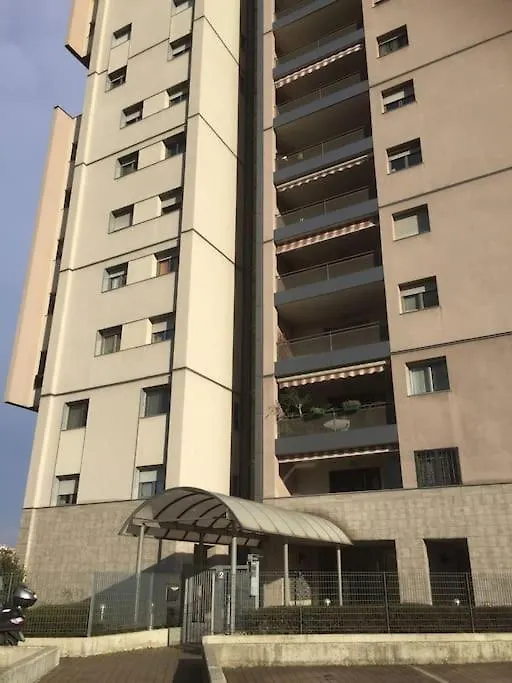 Nice Flat Overlooking The Park Milan 0*,  Italie